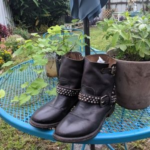 Ash motorcycle boots